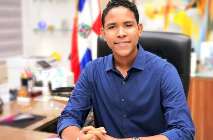 Estudiante meritorio dominicano obtiene becas en prestigiosas universidades de España