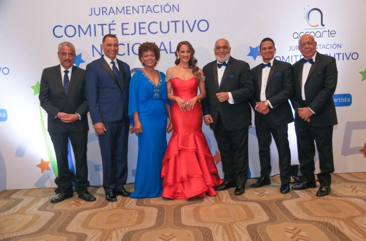 Acroarte juramenta nueva directiva encabezada por Wanda Sánchez