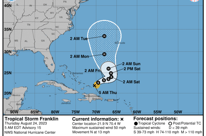 Franklin podría convertirse en huracán a medida que avance por aguas del Atlántico Norte