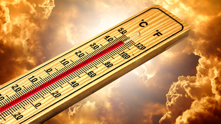 Mucho calor e incidencia del polvo del Sahara este martes