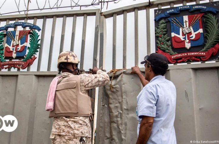 El Ejército de la República Dominicana está a cargo de la seguridad en la frontera cerrada con Haití.