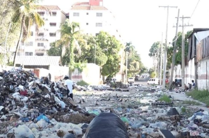 Preocupación por cúmulo de basura ante casos de dengue en Alma Rosa