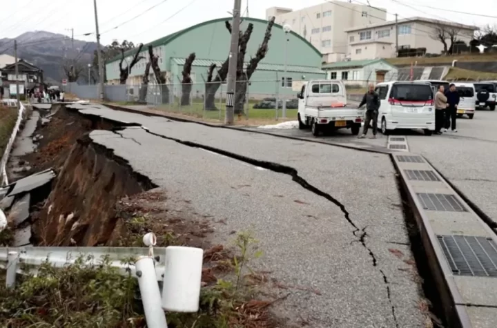 Japón reporta al menos 48 muertos debido al terremoto en su costa occidental