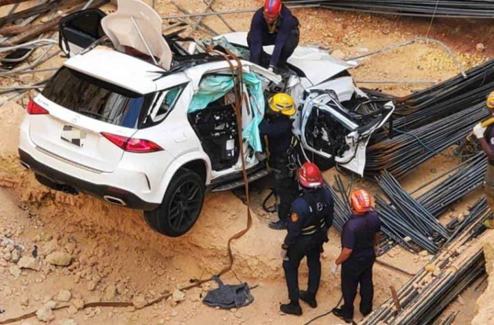 Dos muertos y dos heridos tras vehículo caer en construcción en el Distrito Nacional