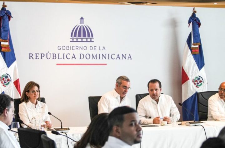 Presidente Abinader encabeza Consejo de Ministros en SDE