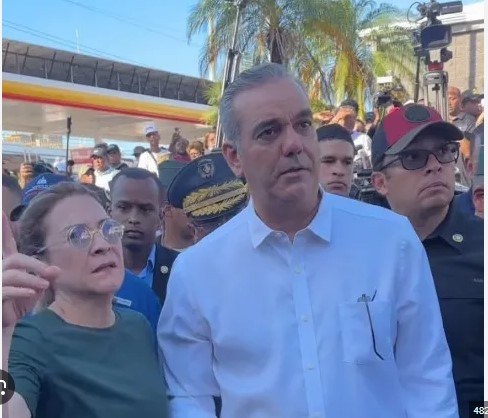 Abinader dice espera respuestas a lo ocurrido en el Jet Set que dejó más de 220 muertos