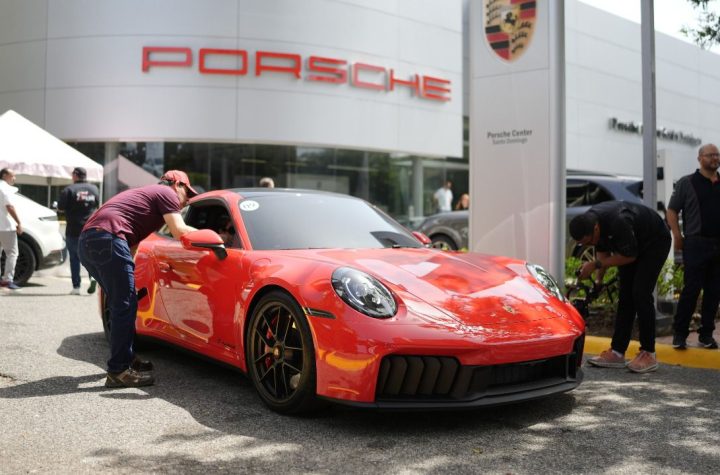 Récord de participantes durante el Family Rally 2025 en Porsche Center Santo Domingo
